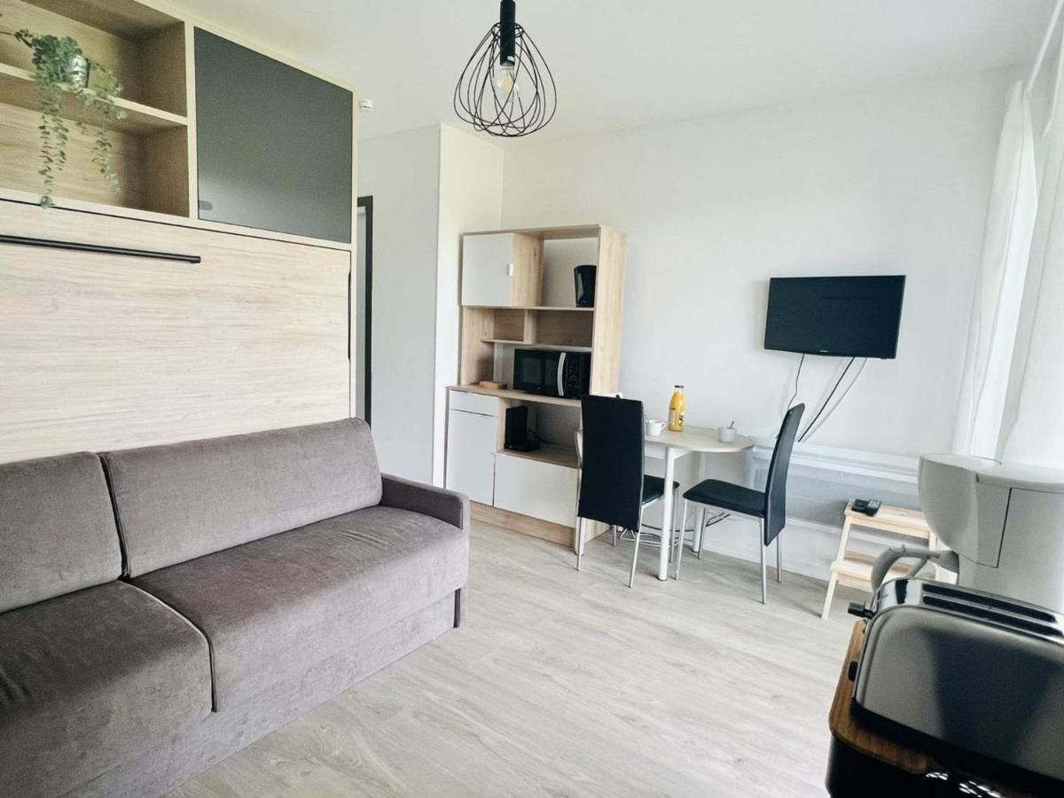 Studio Eglantine A Cambo-Les-Bains, Proche Thermes, Terrasse, Parking, Acces Internet, Animaux Ok - Fr-1-495-106 Eksteriør bilde